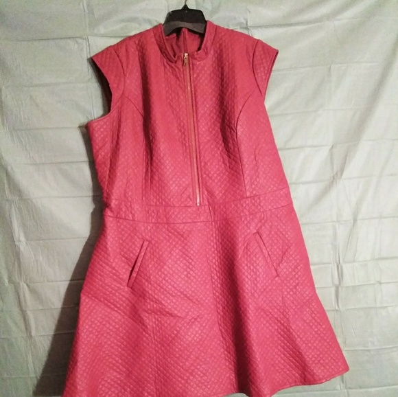 Dresses & Skirts - Dress